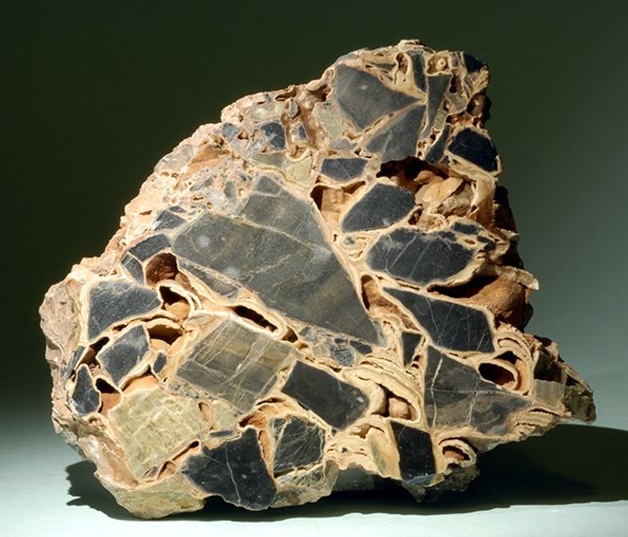 Полимиктовая брекчия