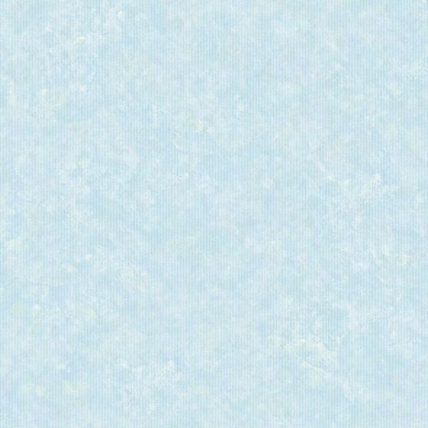 Бледно голубой