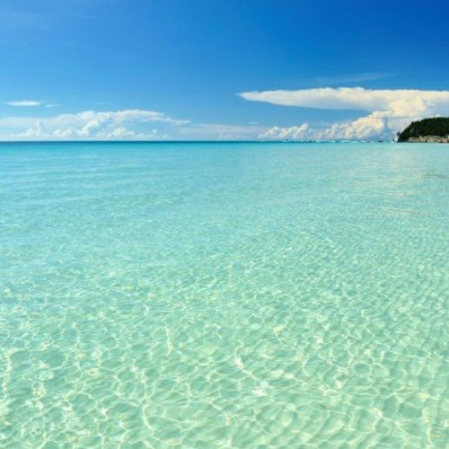 Прозрачное море