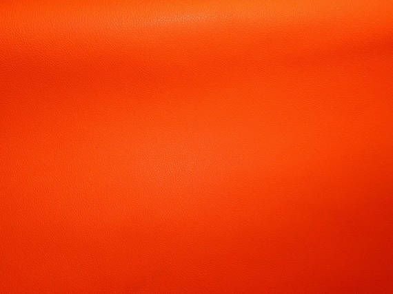 Оранжевый цвет