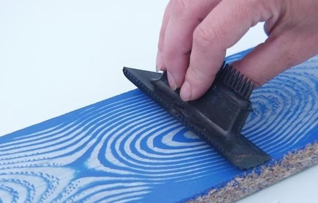 Шпатель для имитации дерева