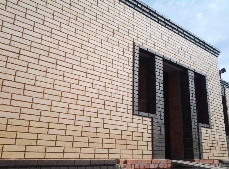 Кирпич ЛСР слоновая кость рустик