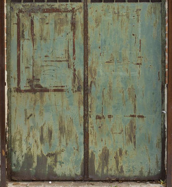 Текстура металлической двери