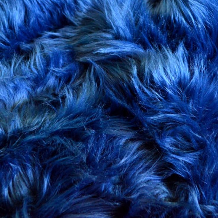 Голубая шерсть