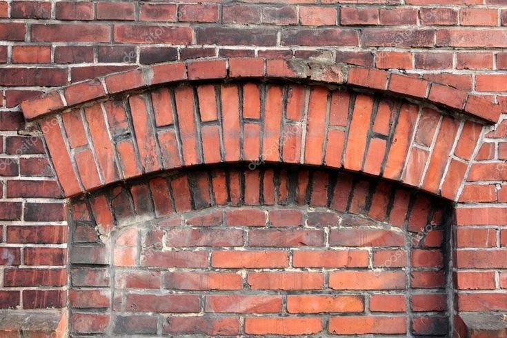 Кирпичная луковая перемычка