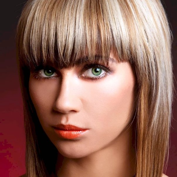 Стрижка с челкой