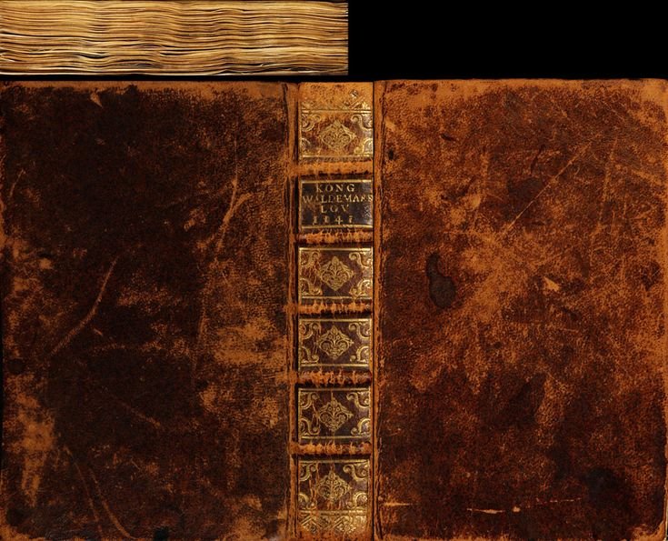 Текстура книжной обложки