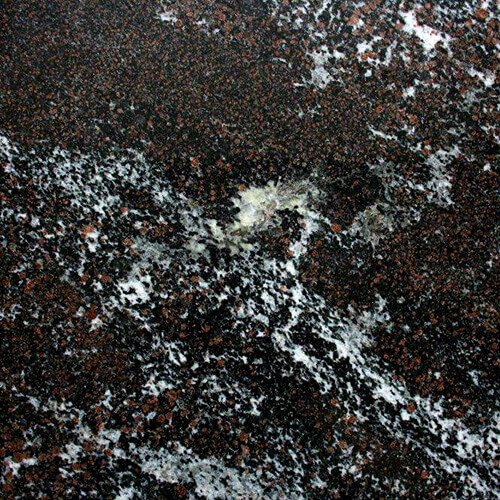 Гранатовый амфиболит гранит