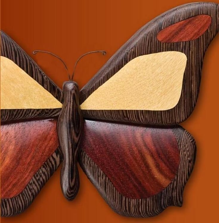 Резьба по дереву бабочка