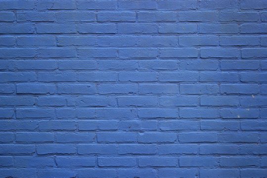 Кирпичная стена