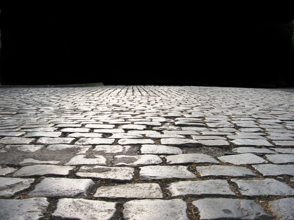 Каменный пол