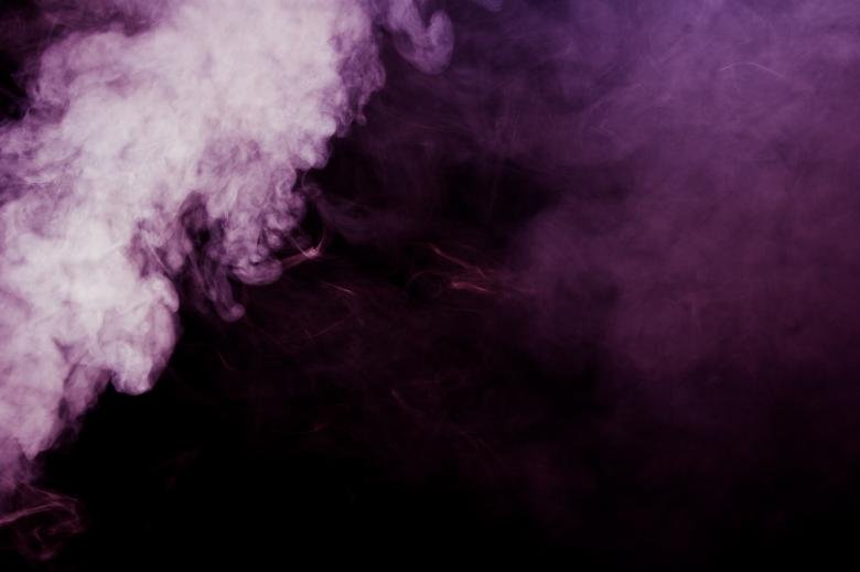Фиолетовый дым