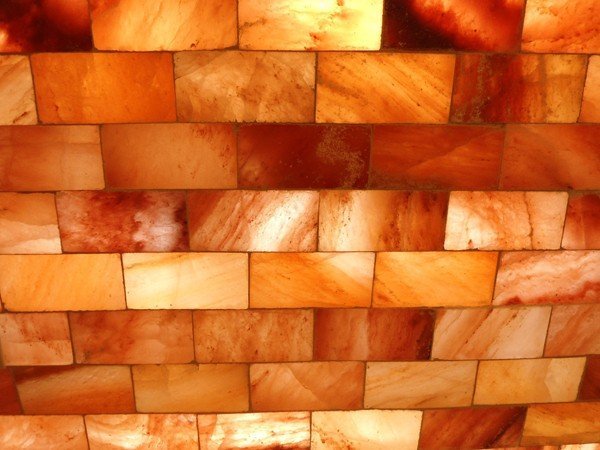 Плитка соляная 20*10*5см шлифованная