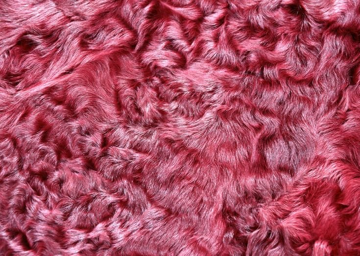 Розовый мех