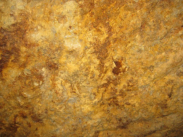 Состаренное золото