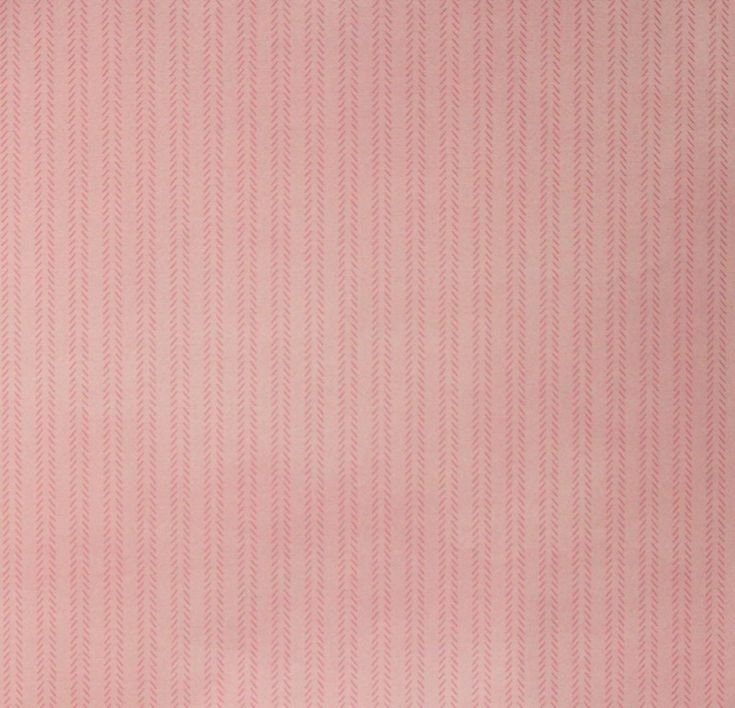 Розовая ткань