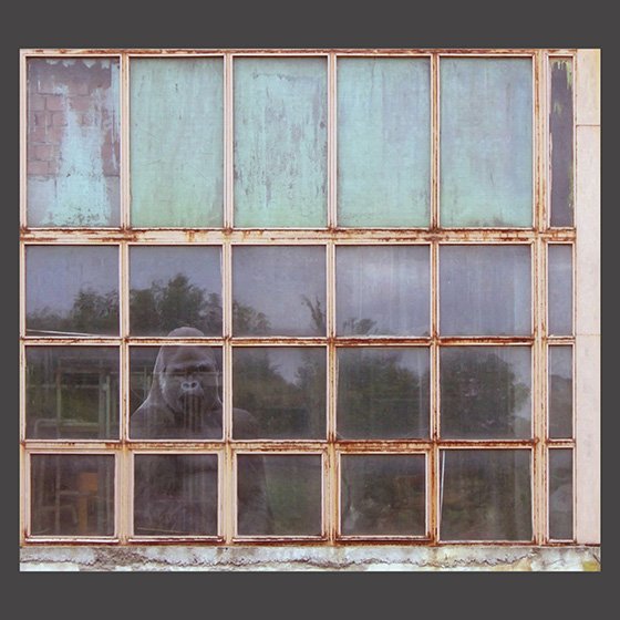 Старинные оконные стекла