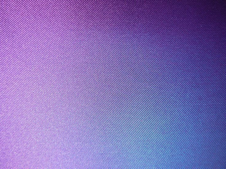 Фиолетовая ткань