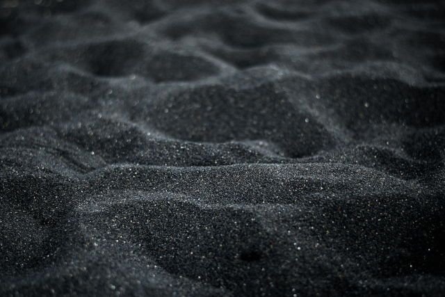 Ленкорань черный песок