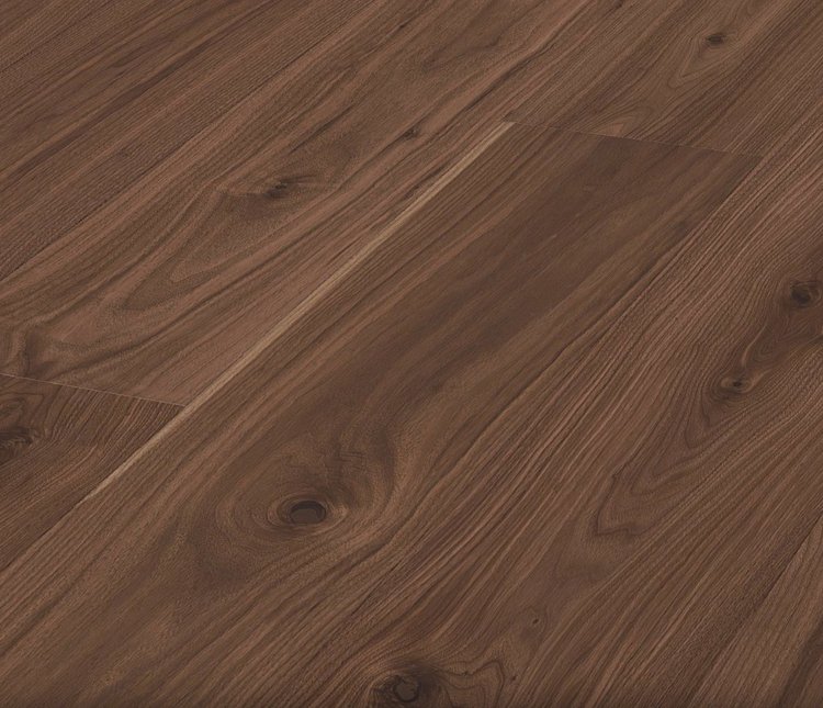 Паркетная доска «орех натур»