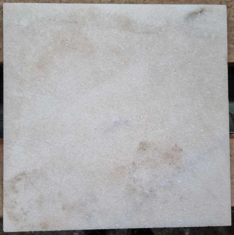 Саянский мрамор белый