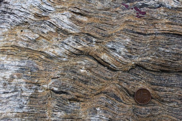 Гранито гнейс