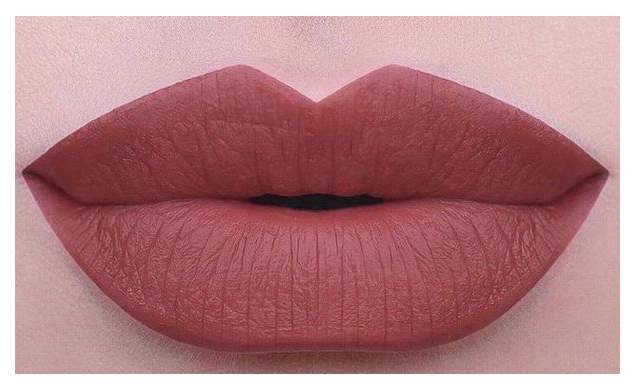 Розово коричневая помада