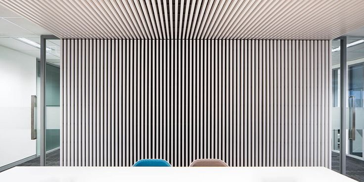 Кубообразный реечный потолок