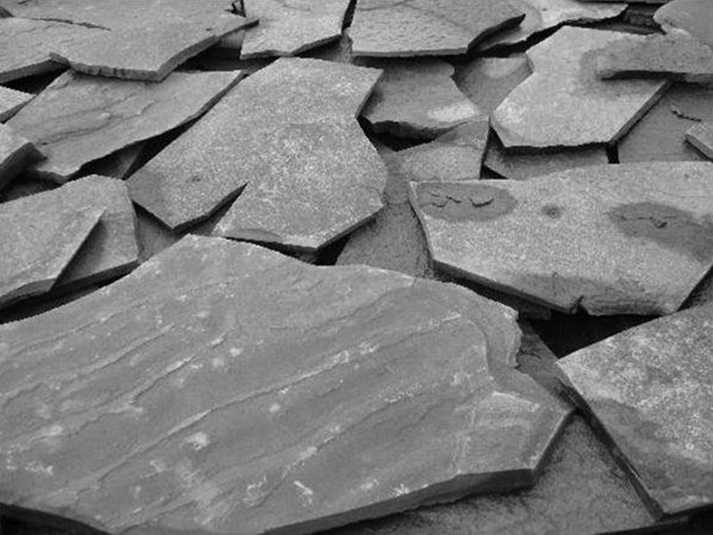 Плитняк шунгит мощение