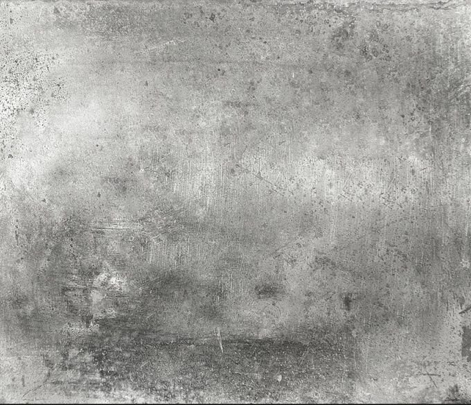 Старые металлические пластины