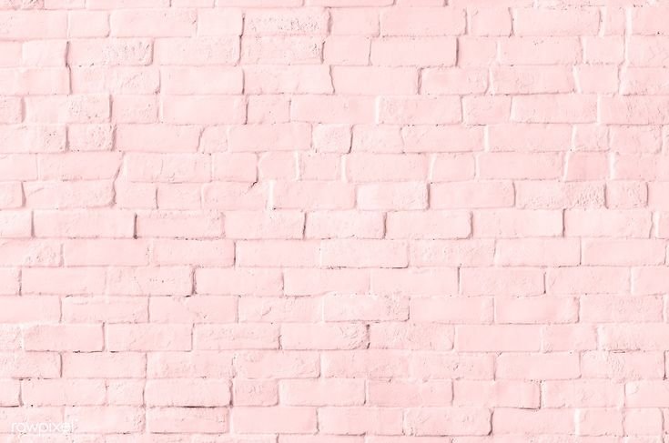 Розовая кирпичная стена