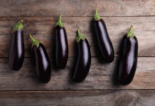 Красивый баклажан