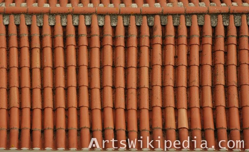 Желобчатая керамическая черепица