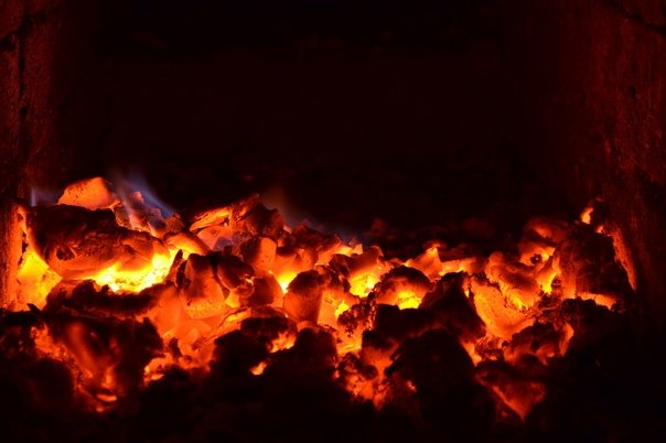 Горящий уголь