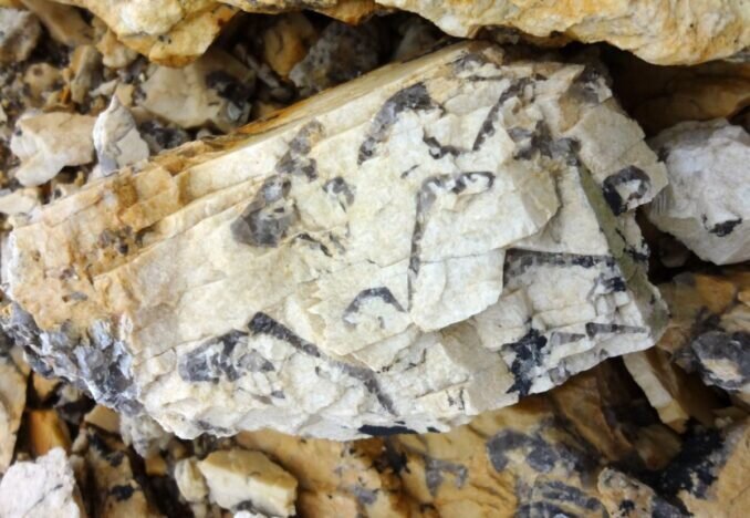 Пегматит минерал