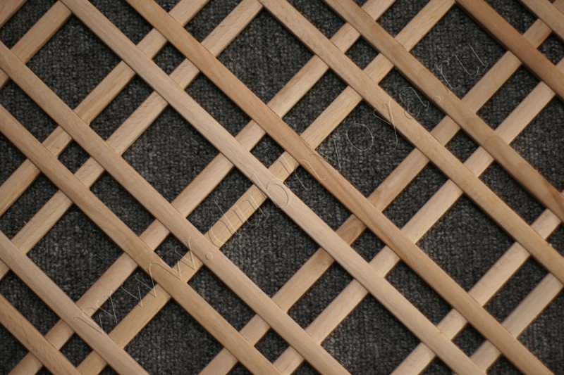 Решетка деревянная RLW 300_4200