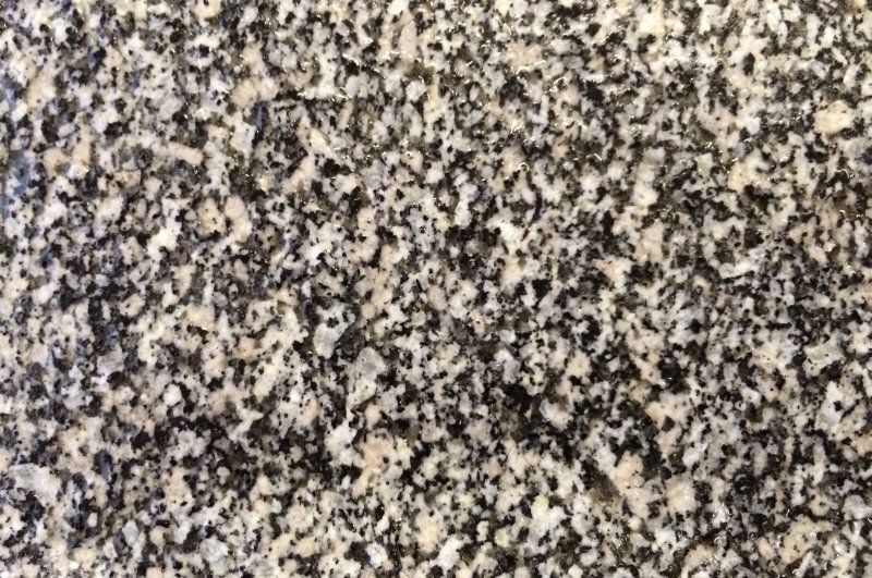 Каменогорский гранит бучарда