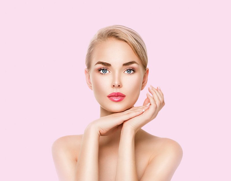 Женское лицо