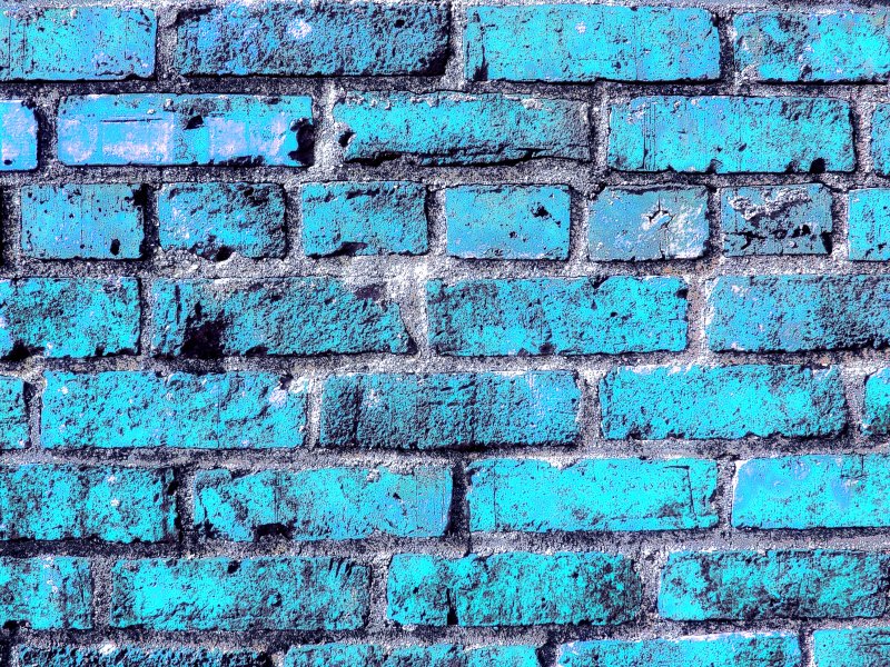 Синяя кирпичная стена