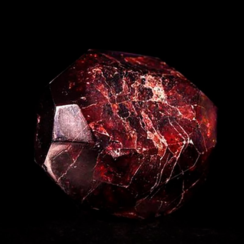 Гранат пироп Кристалл