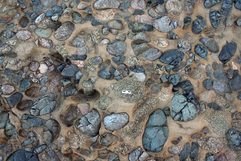 Полимиктовый конгломерат