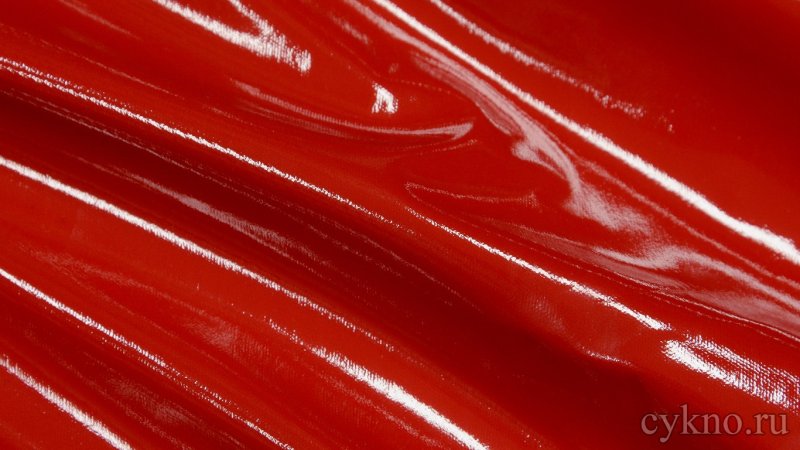 Красная лаковая кожа