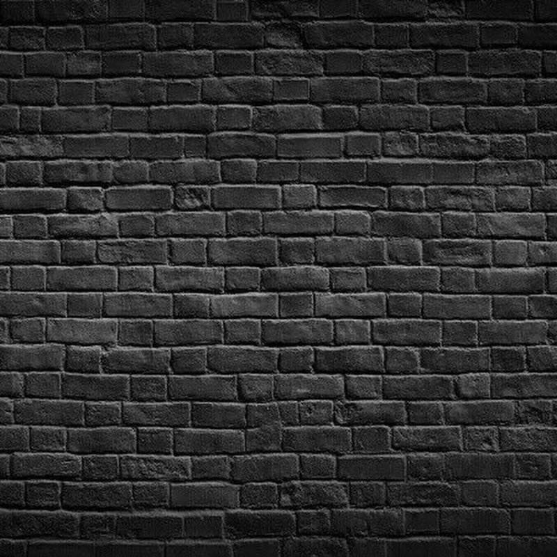 Черная кирпичная кладка
