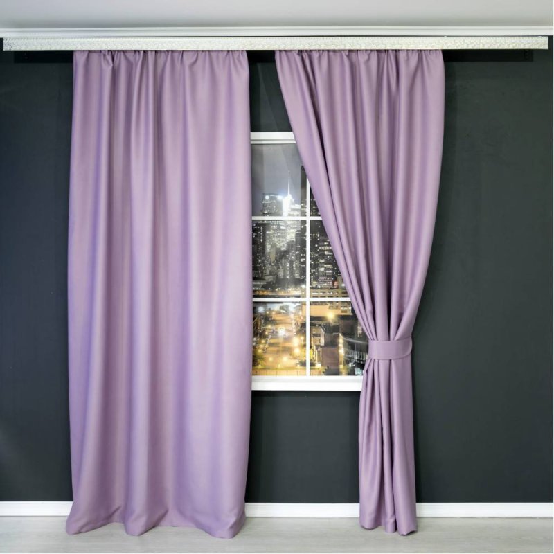 Сиреневые шторы