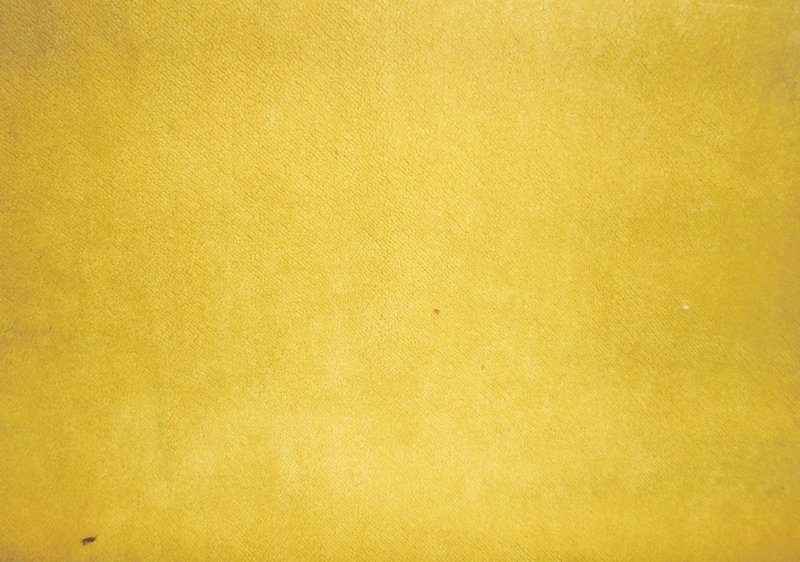 Желтый велюр