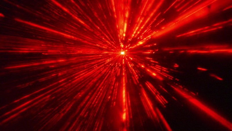 Красный лазерный Луч
