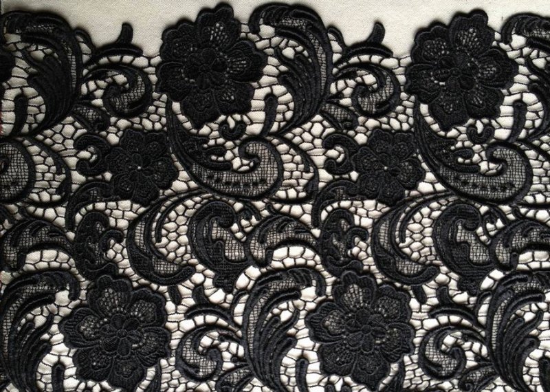 Кружево чёрное