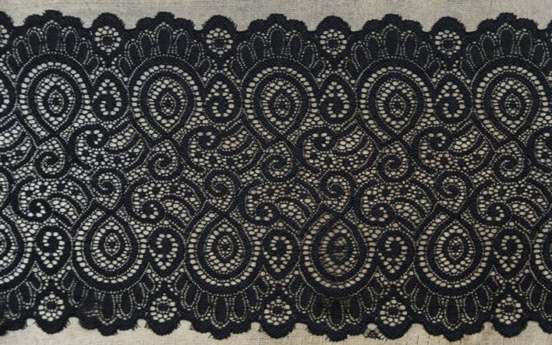 Кружево чёрное
