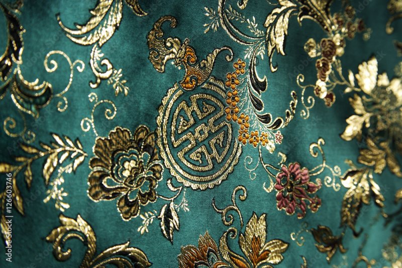 Ткань с золотым узором