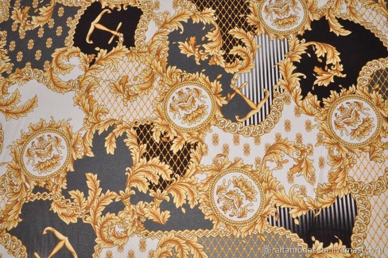 Принт Версаче на ткани